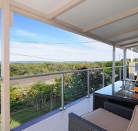 Marilyn's - 180 degree views of Jervis Bay - Brisbane Tourism