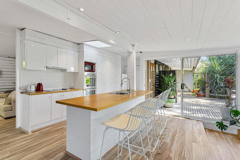 MARTHA COTTAGE - MT MARTHA - Tourism Brisbane 2