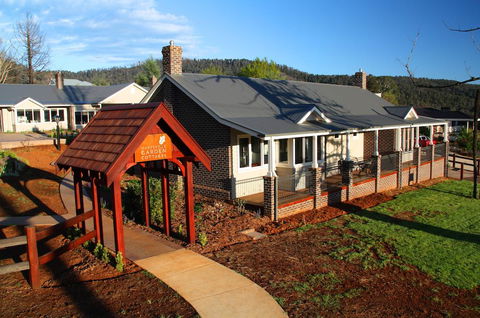 Marysville Garden Cottages - Tourism Brisbane 3