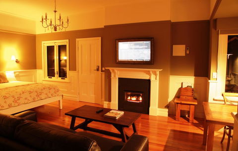 Marysville Garden Cottages - Tourism Brisbane 1