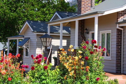 Marysville Garden Cottages - Tourism Brisbane 0