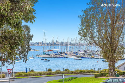 Melbourne Holiday Apartments Williamstown - Tourism Brisbane 1