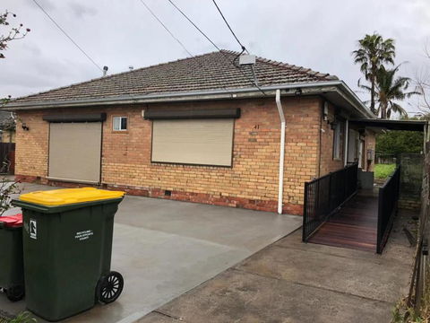 Melbourne Short Stay- Burwood Deakin Uni, Burwood - Tourism Brisbane 0