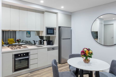 Meriton Suites Bondi Junction - Brisbane Tourism 1