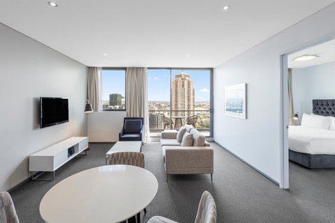 Meriton Suites Campbell Street - Brisbane Tourism 0