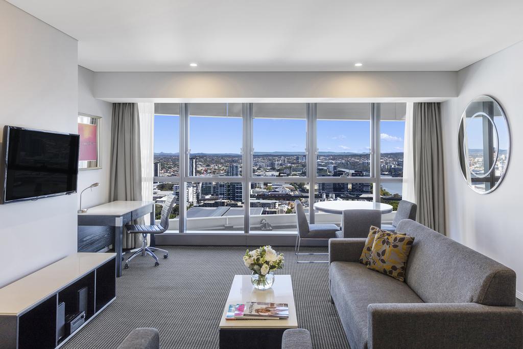Meriton Suites Herschel Street
