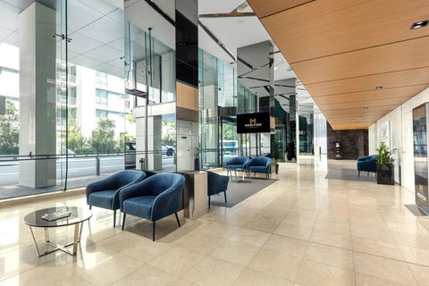 Meriton Suites Mascot Central - Brisbane Tourism 2