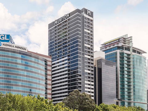 Meriton Suites North Sydney - Tourism Brisbane 1