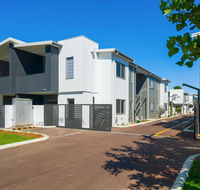 MERRIFIELD Foothill Suites - RELAXING LIFETYLE CHOICE - Brisbane 4u