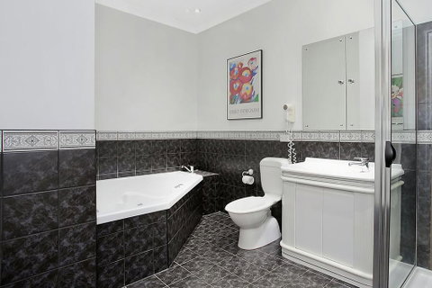 Merton Manor Exclusive B&B - Brisbane Tourism 2