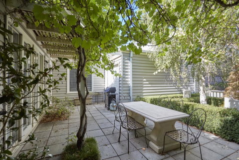 Mews Cottages - Brisbane Tourism 1