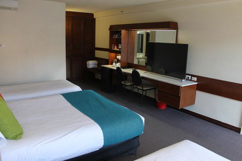 Mid City Ballarat - Tourism Brisbane 1