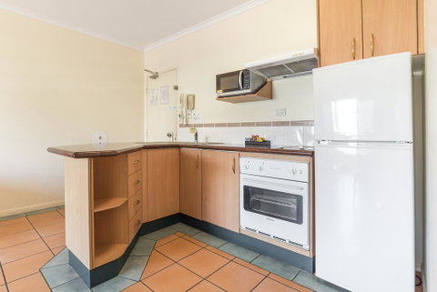 Mid City Luxury Suites - Tourism Brisbane 3