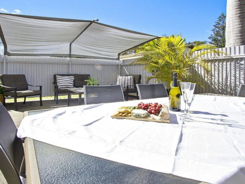 Middle Sea - Perfect For Two Families - Brisbane Tourism 0