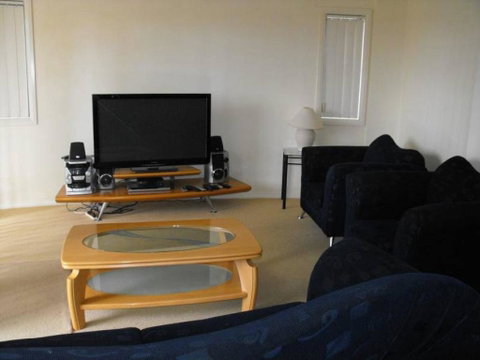 Millenium, Unit 101, Cnr Head & West Sts - Brisbane Tourism 2