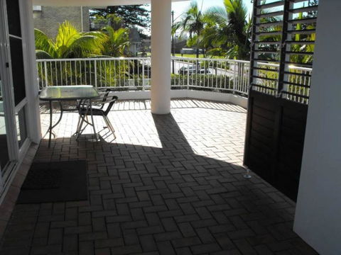 Mirage, Unit 101, 6-10 Manning Street - Brisbane Tourism 1