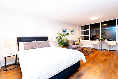 MLB38-Panoramic View Studio Near Sydney Harbour - Tourism Brisbane 3