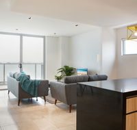 Modern 2 bedroom Apartment in the Heart of Burwood - Brisbane 4u