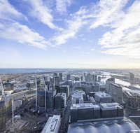 Modern Apartments  Collins Tower - Brisbane Tourism