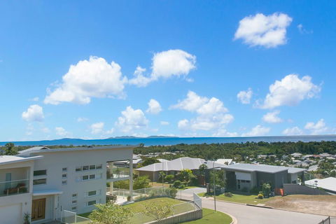 Modern Luxury Ocean Views - Tourism Brisbane 1