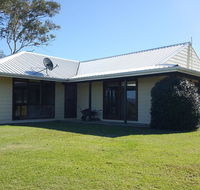 Molly Morgan Vineyard - Tourism Brisbane