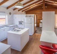 Mollymook Fantastic Holiday House - Tourism Brisbane