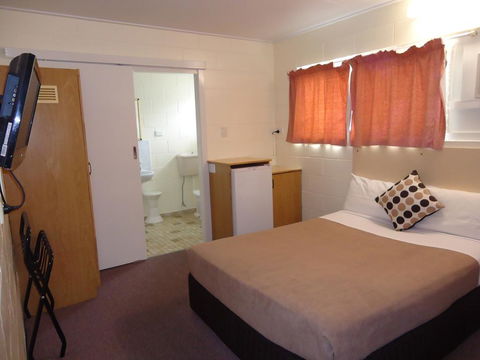 Moondarra Motel - Tourism Brisbane 1