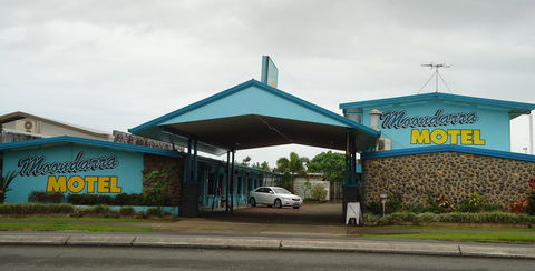 Moondarra Motel - Tourism Brisbane 0