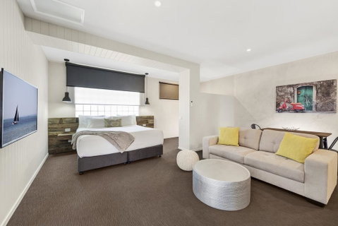 Moonlight Bay Apartments - Brisbane Tourism 1