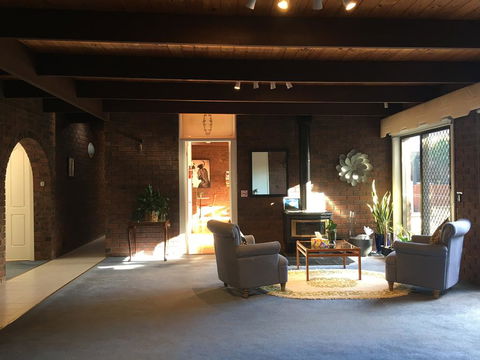 Mountain Gate Villa - Brisbane Tourism 3