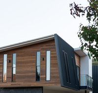 Mountain Mist Retreat - 5 Bedrooms - Brisbane Tourism