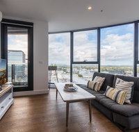 Mountain Park View Luxury 2 Bedroom AptBox Hill