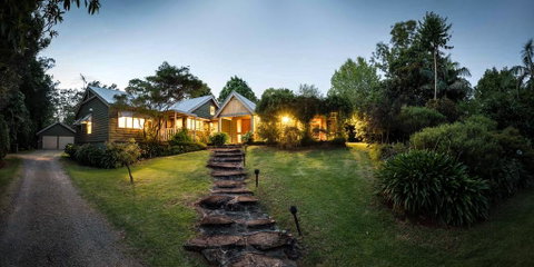 Mt Glorious Getaways - Brisbane Tourism 2