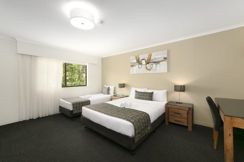 Mt Ommaney Hotel Apartments - Tourism Brisbane 2