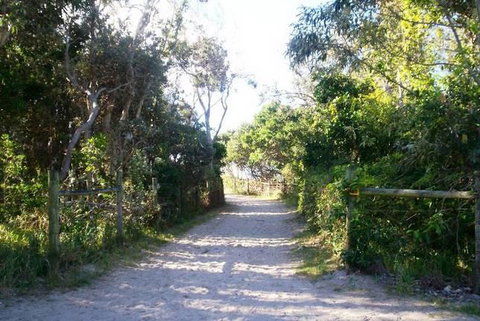 Mudjimba Esplanade Villa - Tourism Brisbane 2