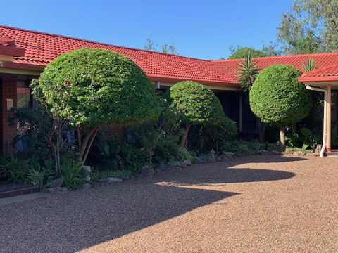 Muswellbrook Motor Inn - Tourism Brisbane 0