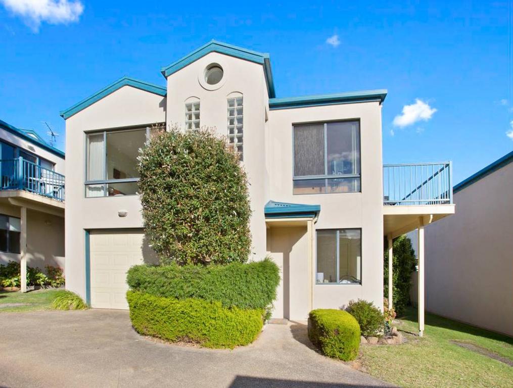 Apollo Bay VIC Tourism Brisbane