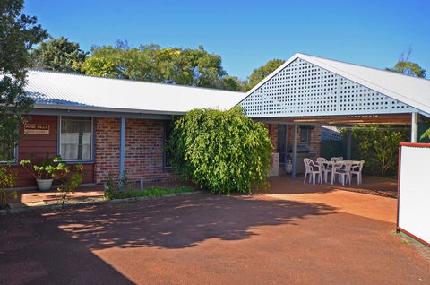 Albany Beachside Accommodation - Brisbane Tourism 12