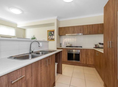 Holiday Home Near Perth City / Airport / Stadium / Casino - Tourism Brisbane 4