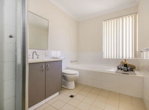 Holiday Home Near Perth City / Airport / Stadium / Casino - Tourism Brisbane 13
