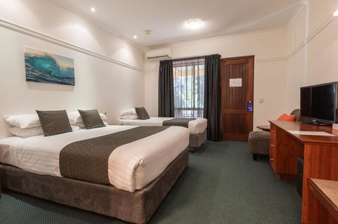 Stay Margaret River - Brisbane Tourism 13