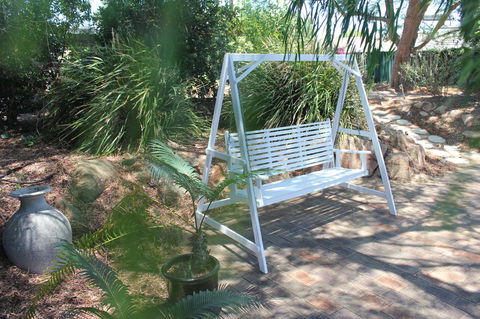 Jacaranda Hideaway Bed & Breakfast - Brisbane Tourism 11