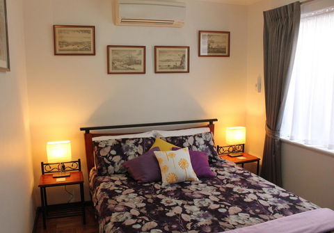 Jacaranda Hideaway Bed & Breakfast - Brisbane Tourism 2