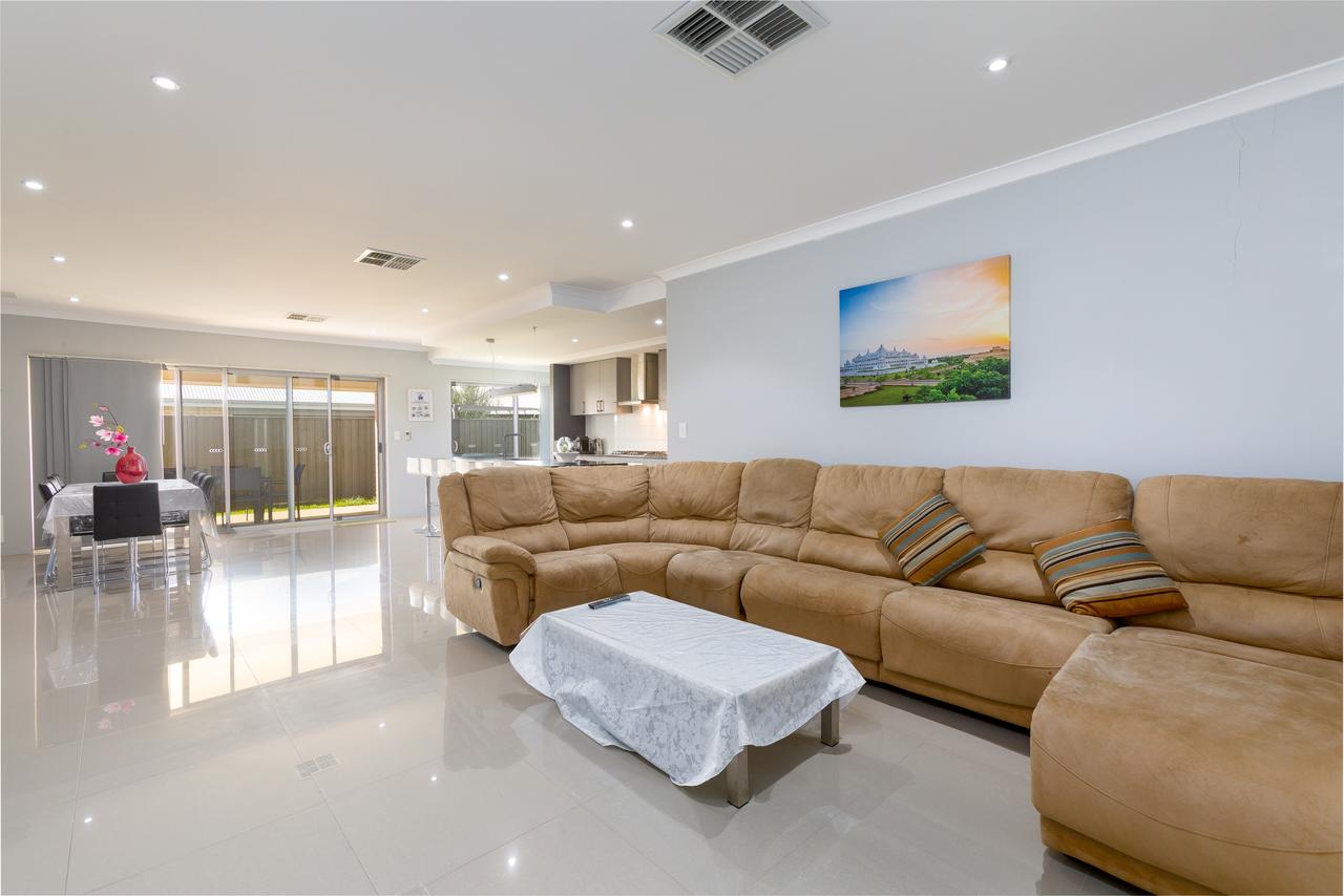 Mount Nasura WA Tourism Brisbane