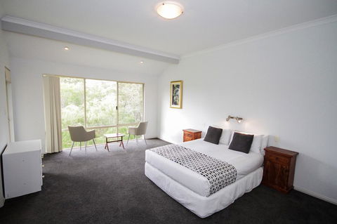 Fern Creek - Brisbane Tourism 11