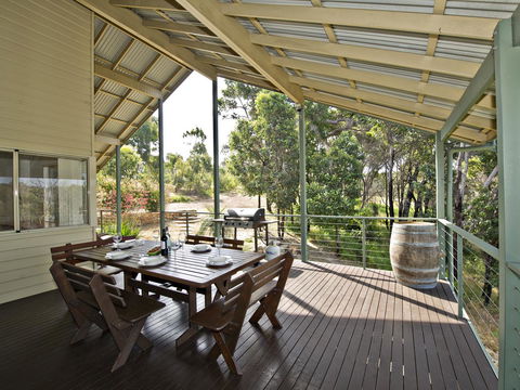 Fern Creek - Brisbane Tourism 18