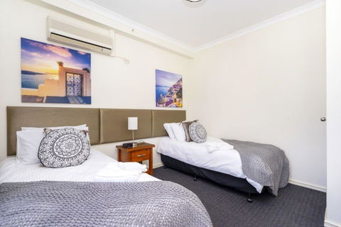 Oversized Eastend Sleeps 6 Free PARKING+POOL WIFI - Brisbane Tourism 28