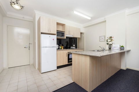 Oversized Eastend Sleeps 6 Free PARKING+POOL WIFI - Brisbane Tourism 10