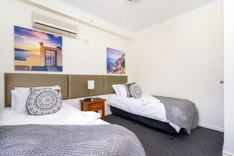 Oversized Eastend Sleeps 6 Free PARKING+POOL WIFI - Brisbane Tourism 19