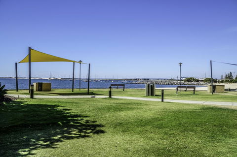 Luxury Suite Bunbury - Tourism Brisbane 20